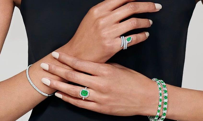 emerald ring