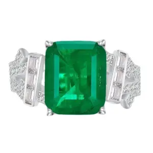Elegant 925 Sterling Silver Oval-Cut Emerald Engagement Ring
