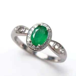 Oval Cut Emerald Wedding Ring Natural Emerald Engagement Ring — white background